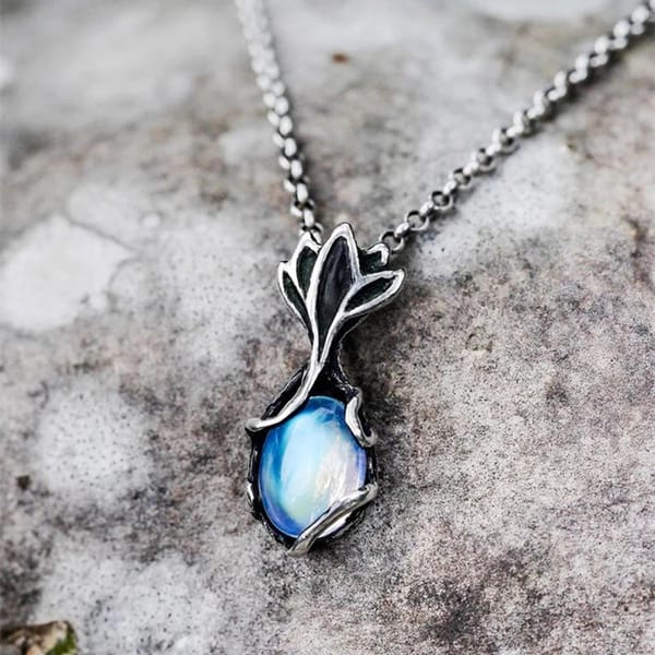 Collier en argent Lotus rayonnant