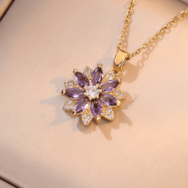 Collier Pendentif Fleur de Pierre Précieuse