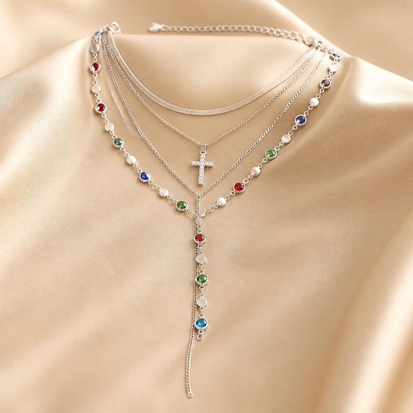 Collier en pierres colorées en or blanc