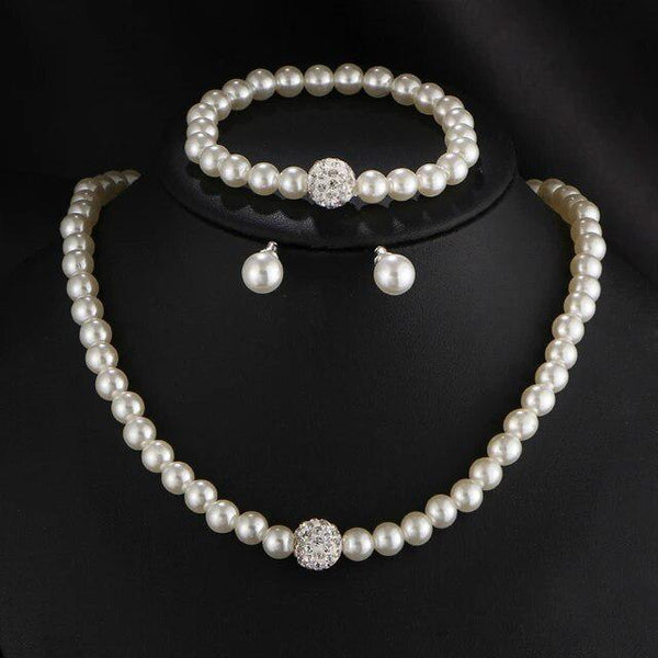 Parure de perles élégante
