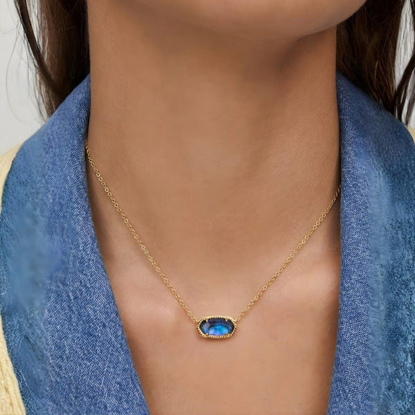 Collier en saphir ovale classique