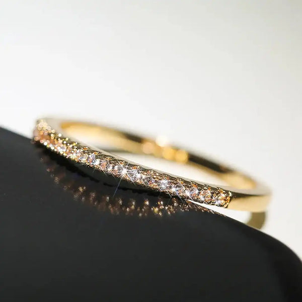 Bague Élyse Minimaliste en Zirconium
