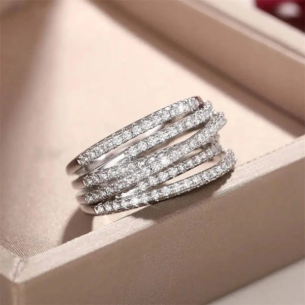 Bague croisée en zirconium empilée