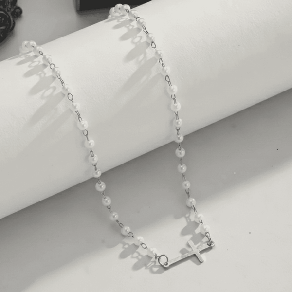 Le collier Ikuinen Helmi