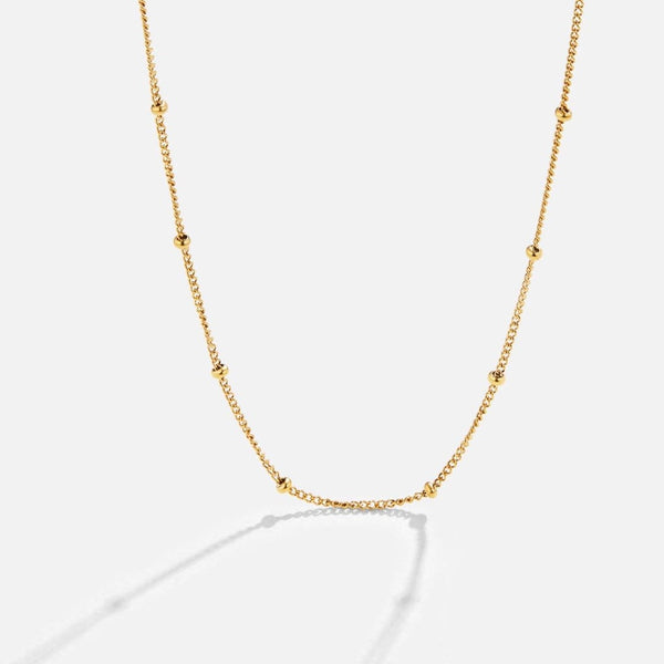 Collier Chic Superposé en Or Élégant