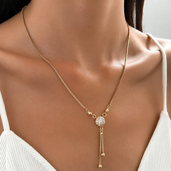 Collier en cristal noble et élégant