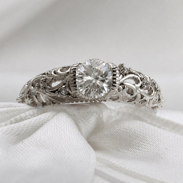 Bague Noble en Zirconium