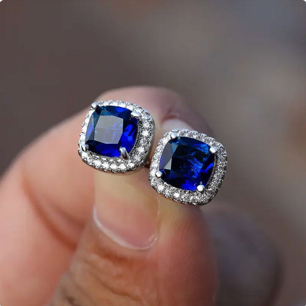 Puces d'oreilles carrées saphir