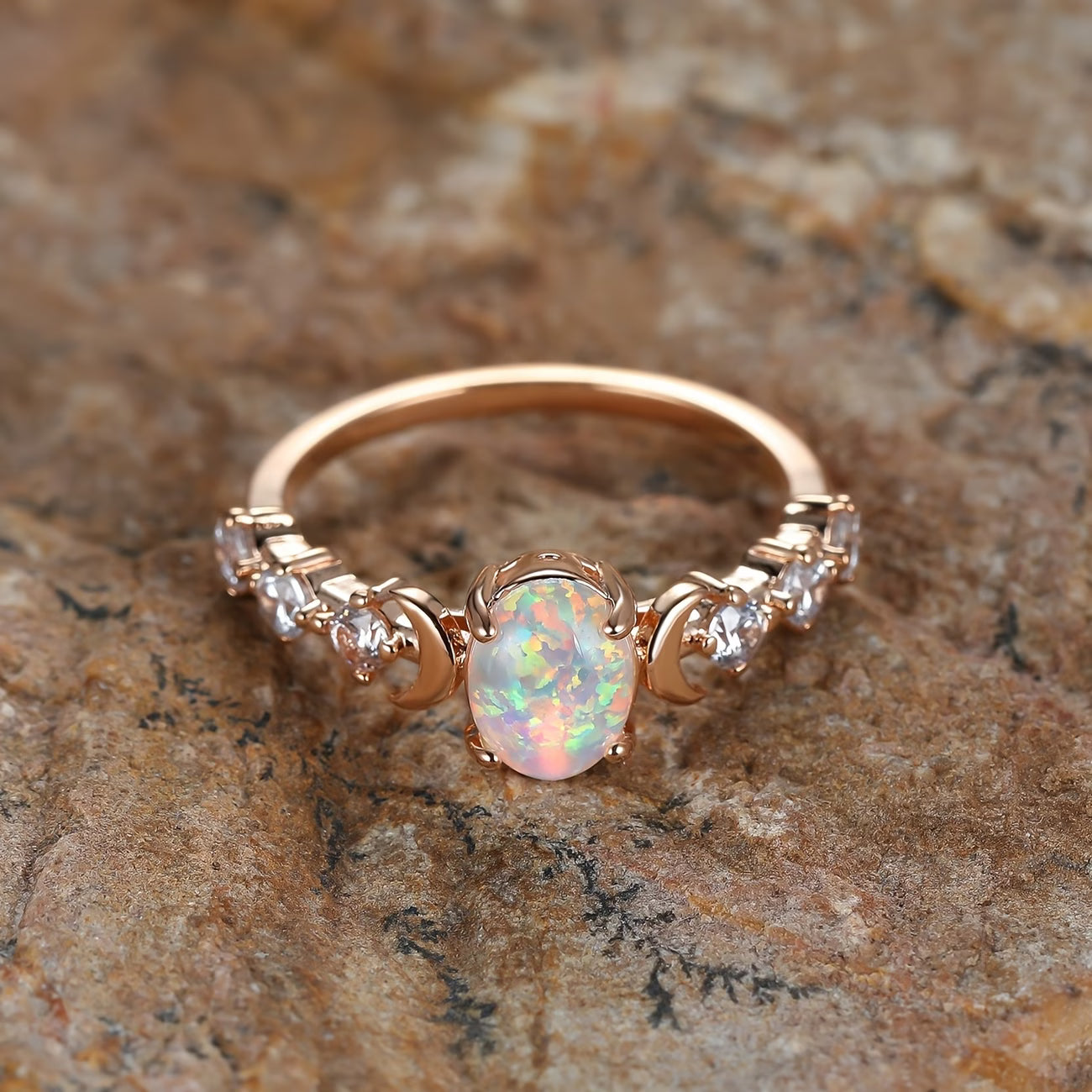 Bague croissant en opale | or rose