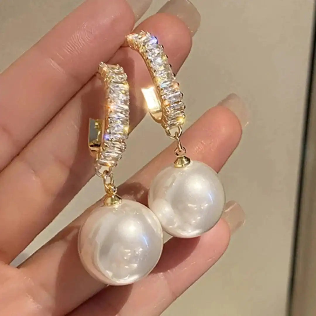 Boucles d'oreilles en zirconium Helmi élégantes