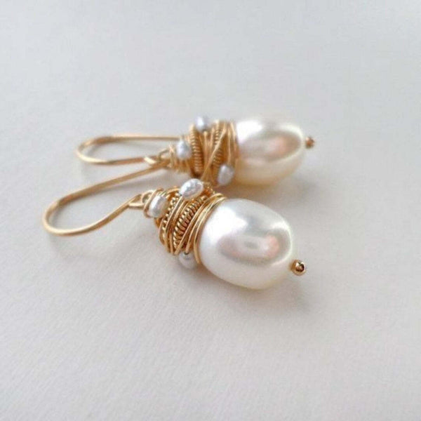 Boucles d'oreilles vintage en perles de fil doré