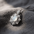 Collier en pierre de lune zirconia céleste