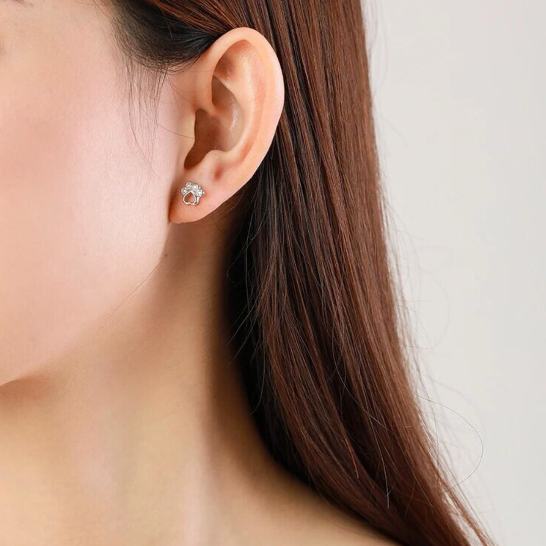 Boucles d'oreilles à clou en argent sterling - avec zircon scintillant