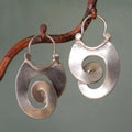 Boucles d'oreilles en argent irrégulières rétro