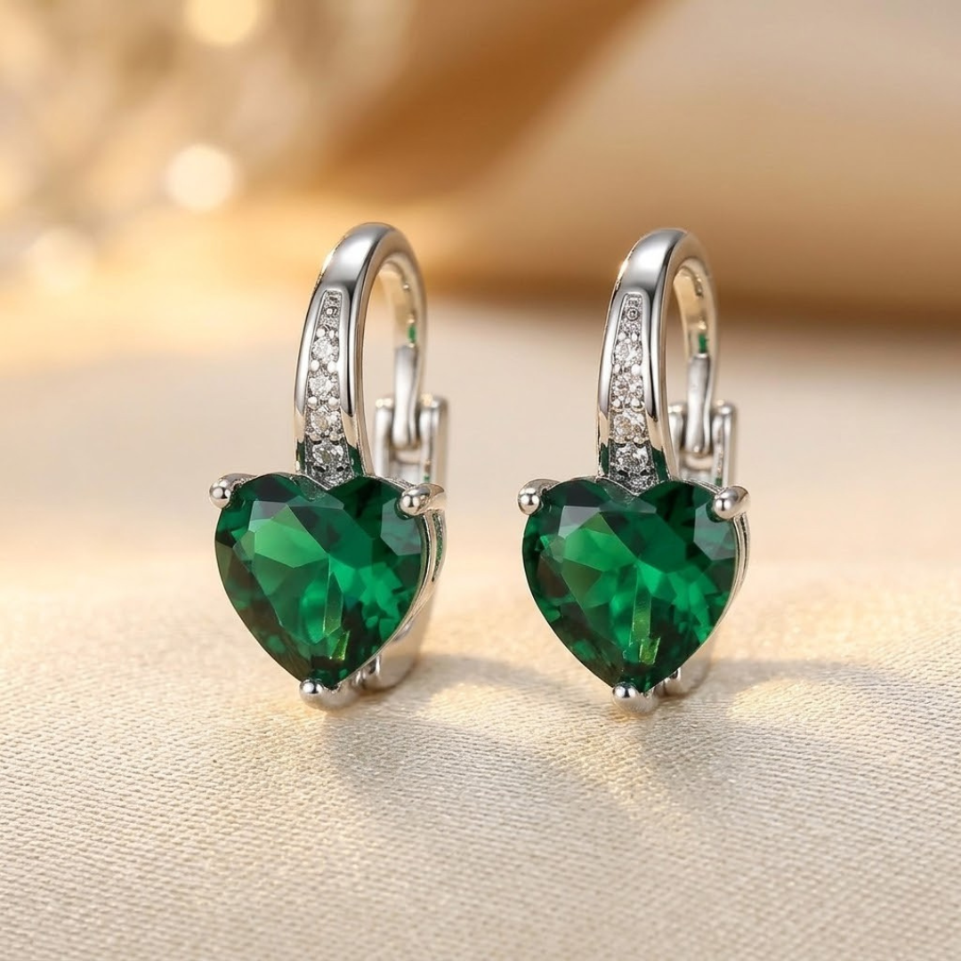 Boucles d'Oreilles Créoles Émeraude Cœur en Argent
