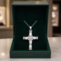 Collier Croix Divine Opaali