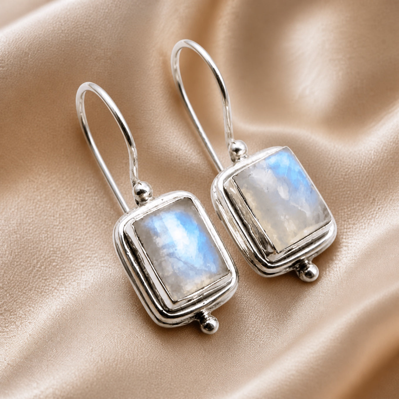 Boucles d'oreilles en pierre de lune Chic Neliö