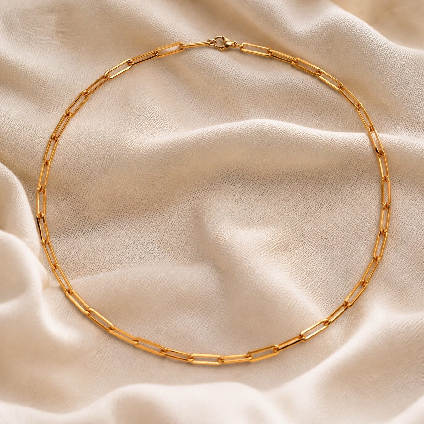 Collier en chaîne délicat