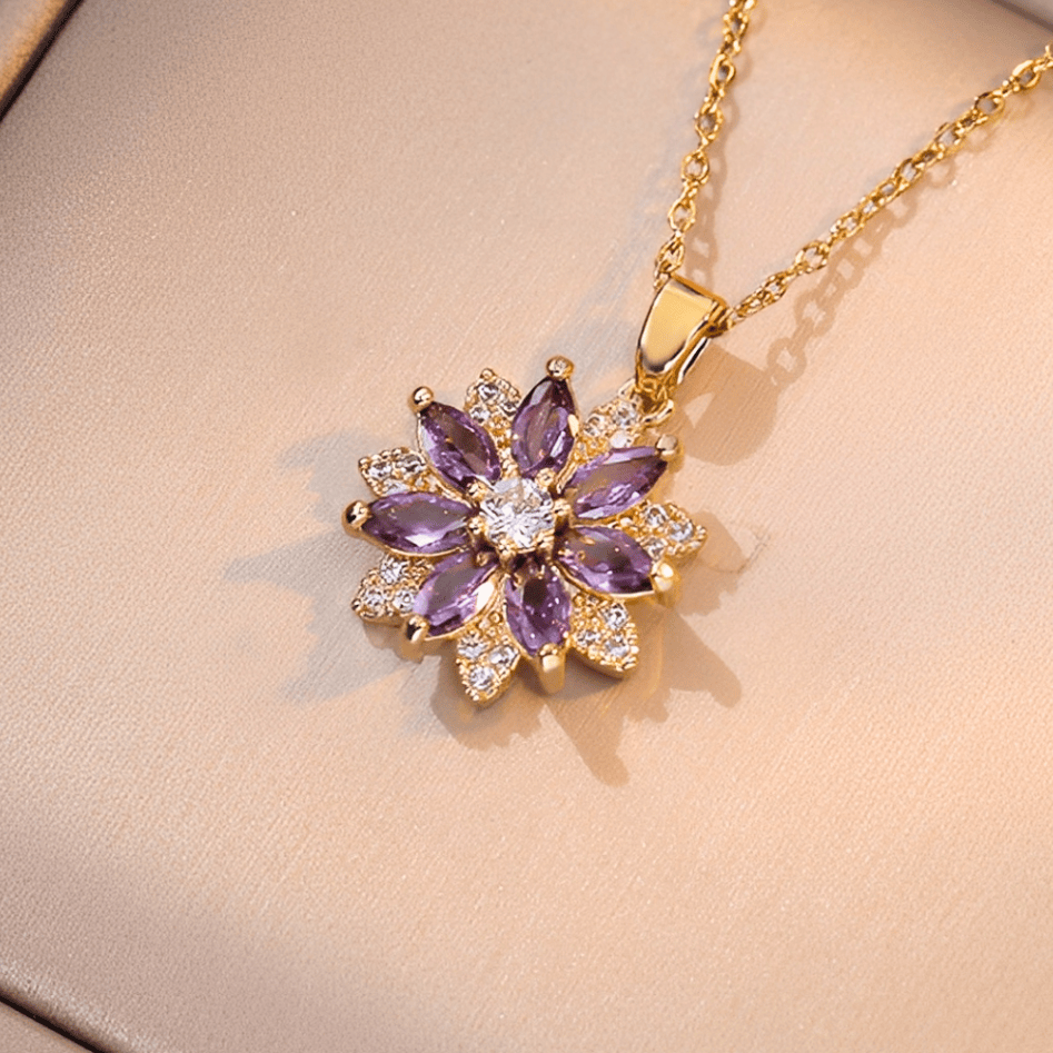 Collier Pendentif Fleur de Pierre Précieuse