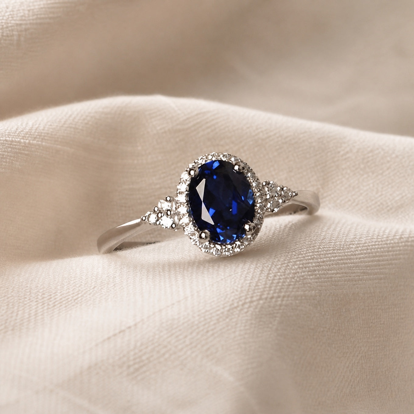 Bague Ovale Saphir Majesté de Minuit