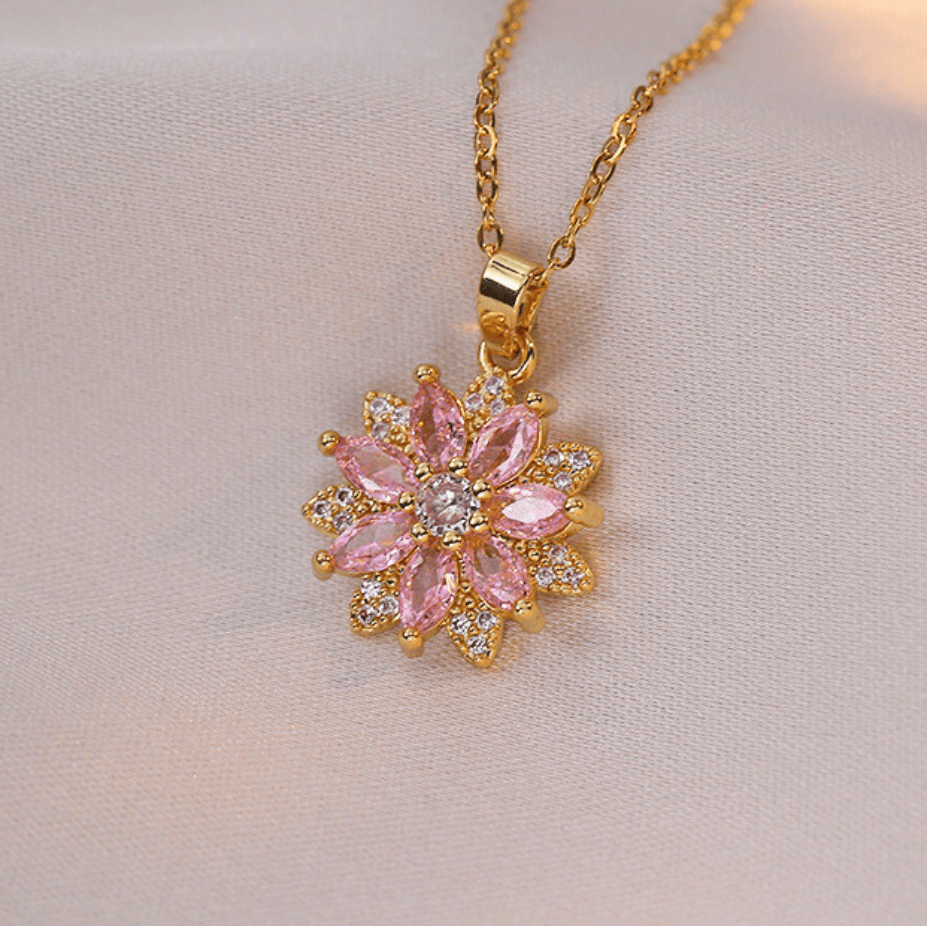 Collier Pendentif Fleur de Pierre Précieuse