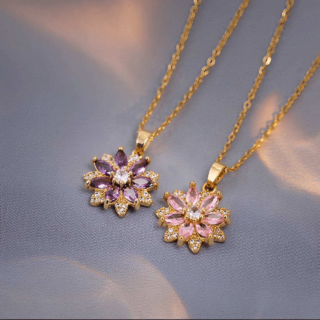 Collier Pendentif Fleur de Pierre Précieuse