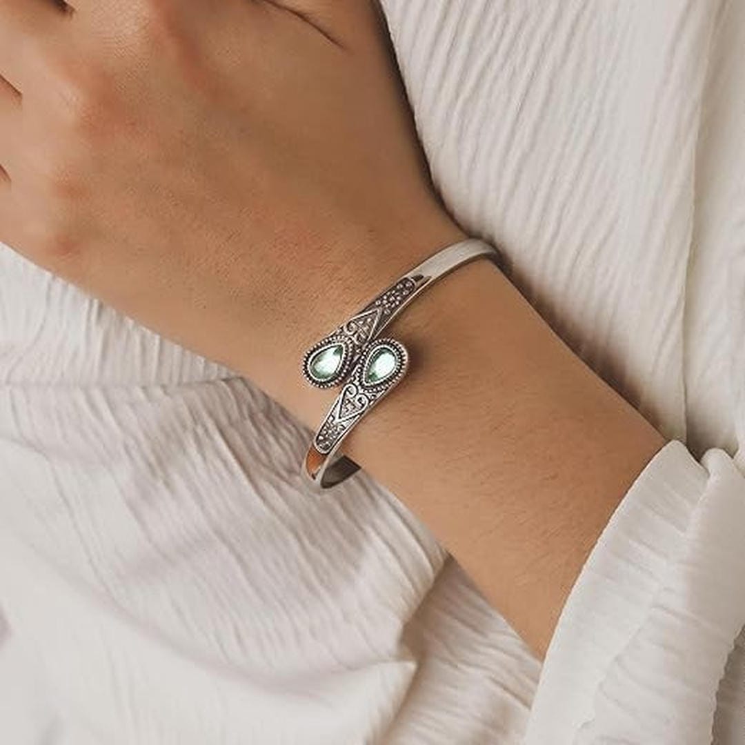 Bracelet en imitation de pierre incrustée de style ethnique