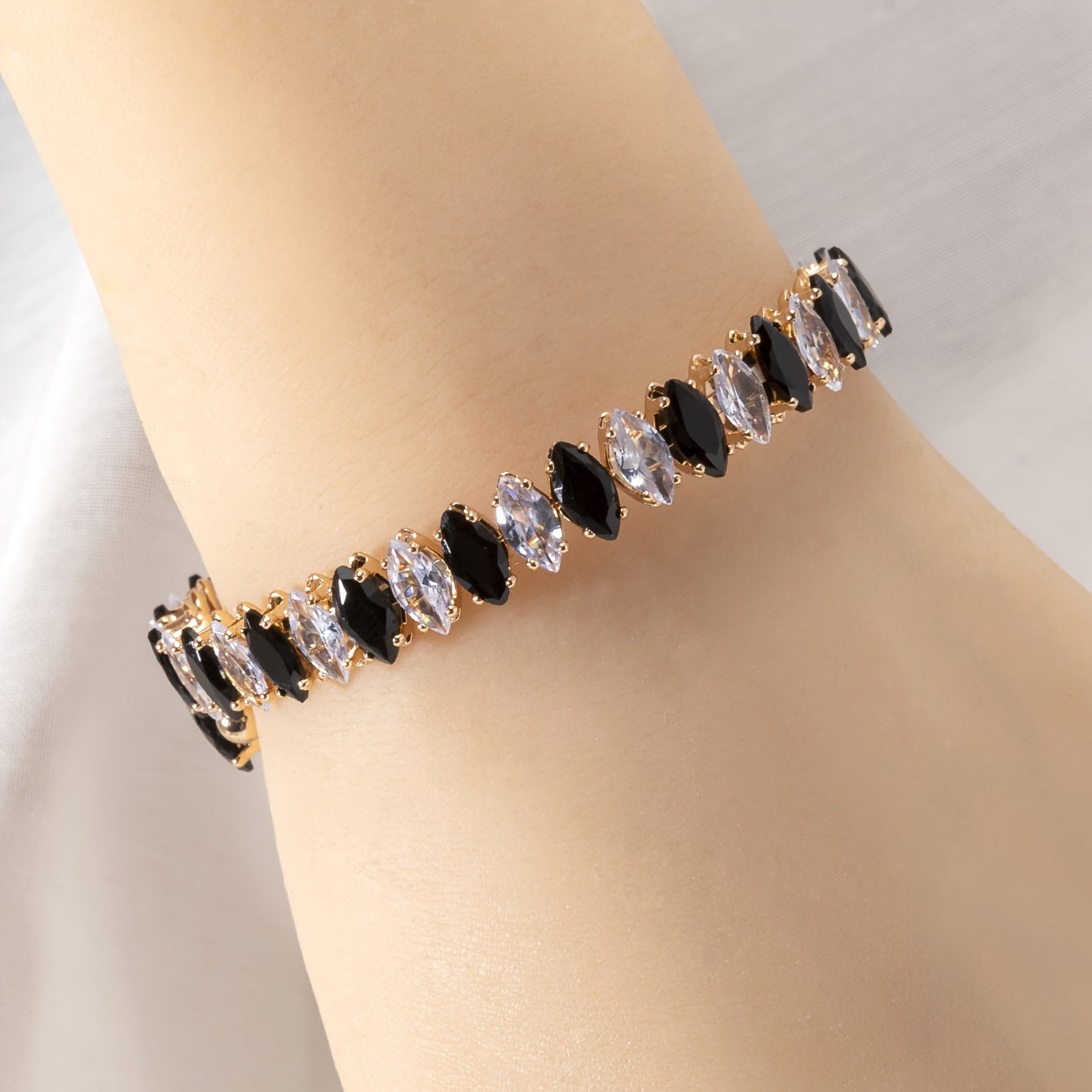 Bracelet en onyx Zirkonia Markiisi