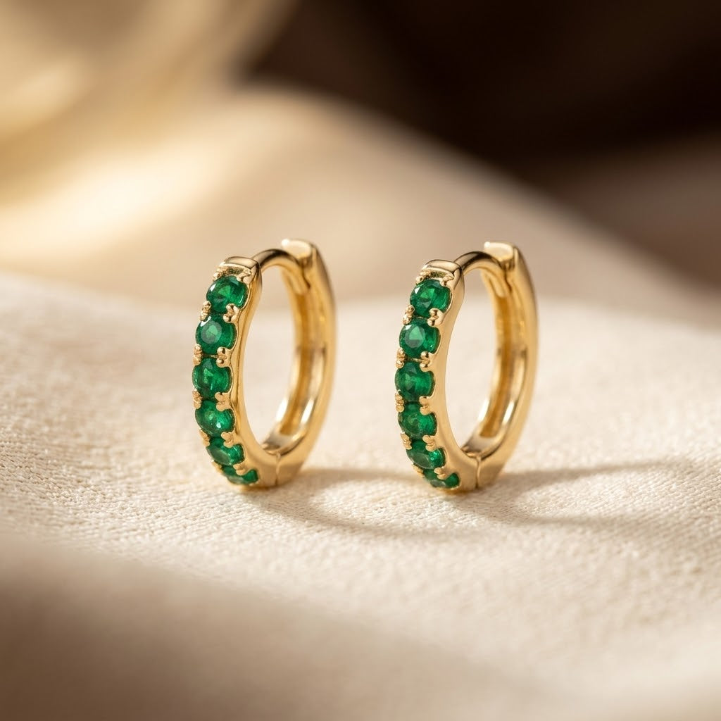 Boucles d'Oreilles Créoles Émeraude en Or