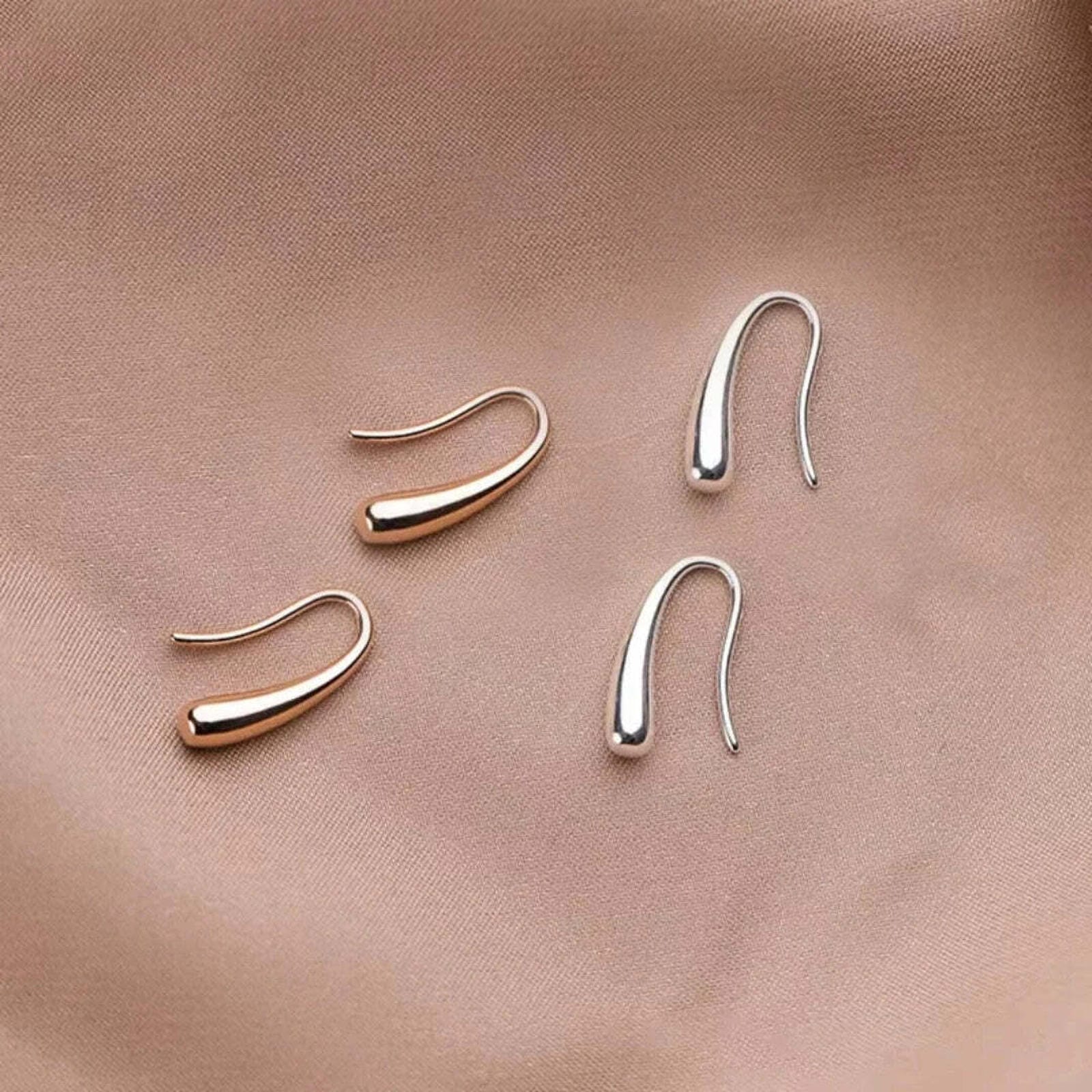 Boucles d'oreilles goutte en or et argent antique