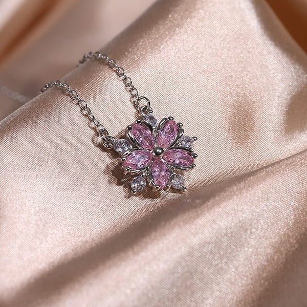 Collier pendentif Luminous Kukka