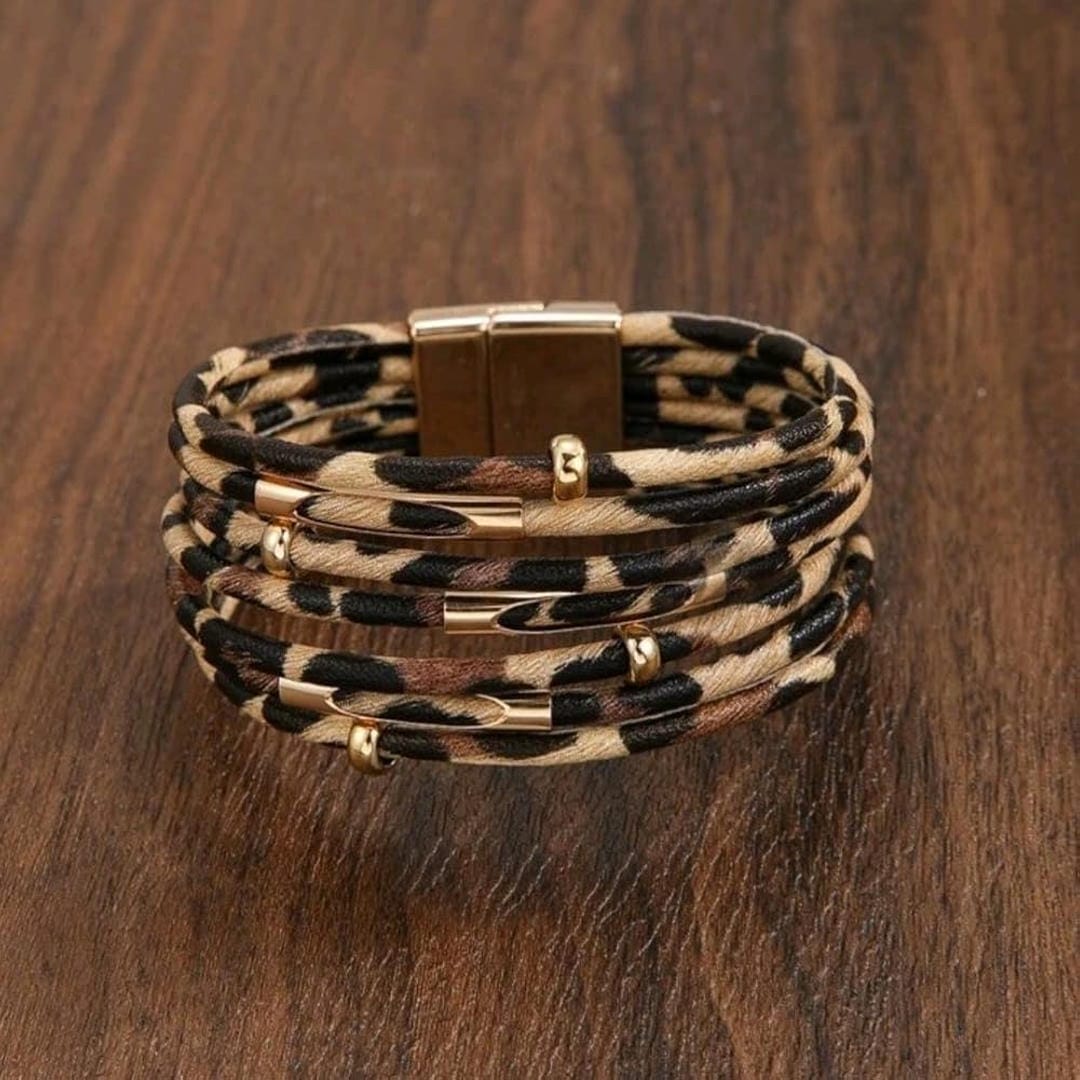 Bracelet enroulé multistratifié boho large