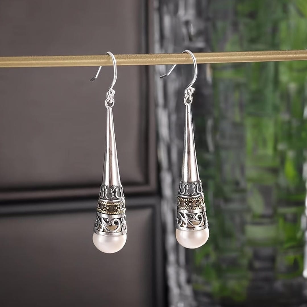 Boucles d'oreilles en forme de goutte Talisman Helmi Vintage