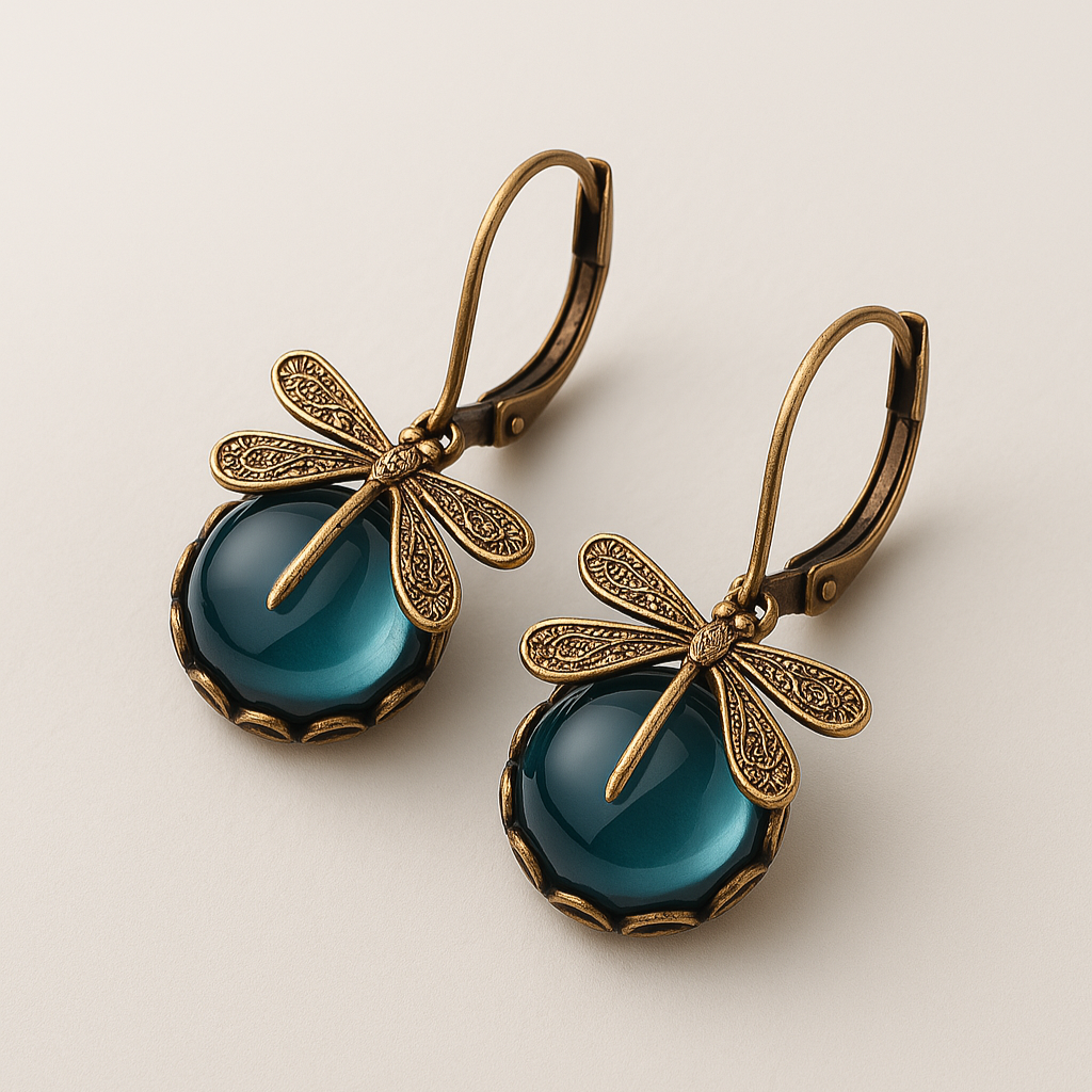 Boucles d'oreilles en forme de libellule en or antique