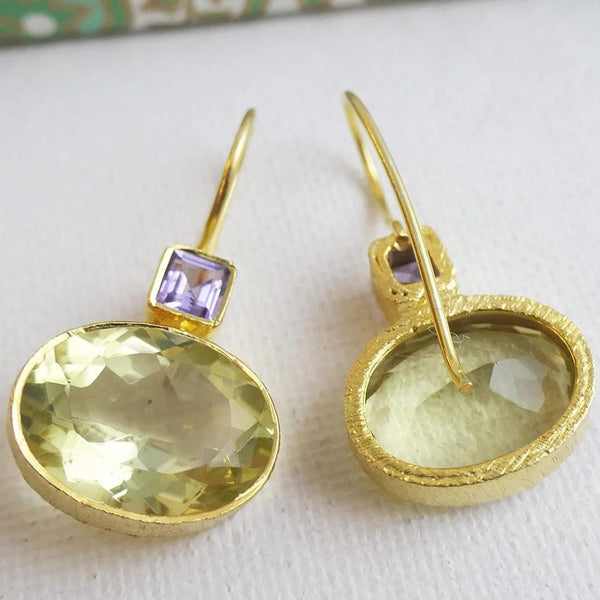 Boucles d'oreilles vintage en cristal vert doré