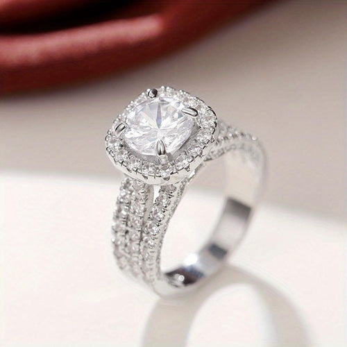 Bague Halo Pavé Éblouissante