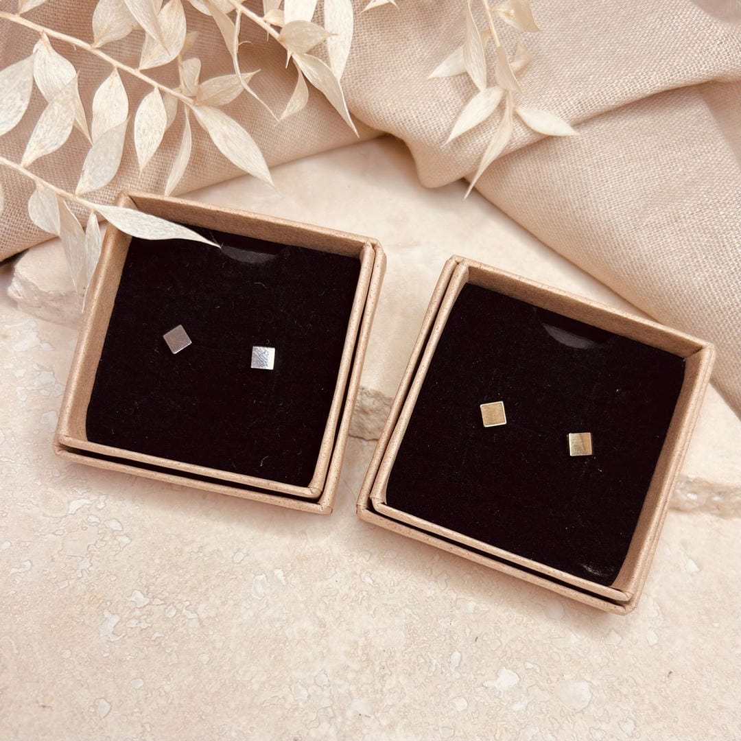 Boucles d'oreilles Neliö en or et argent pour tous les jours