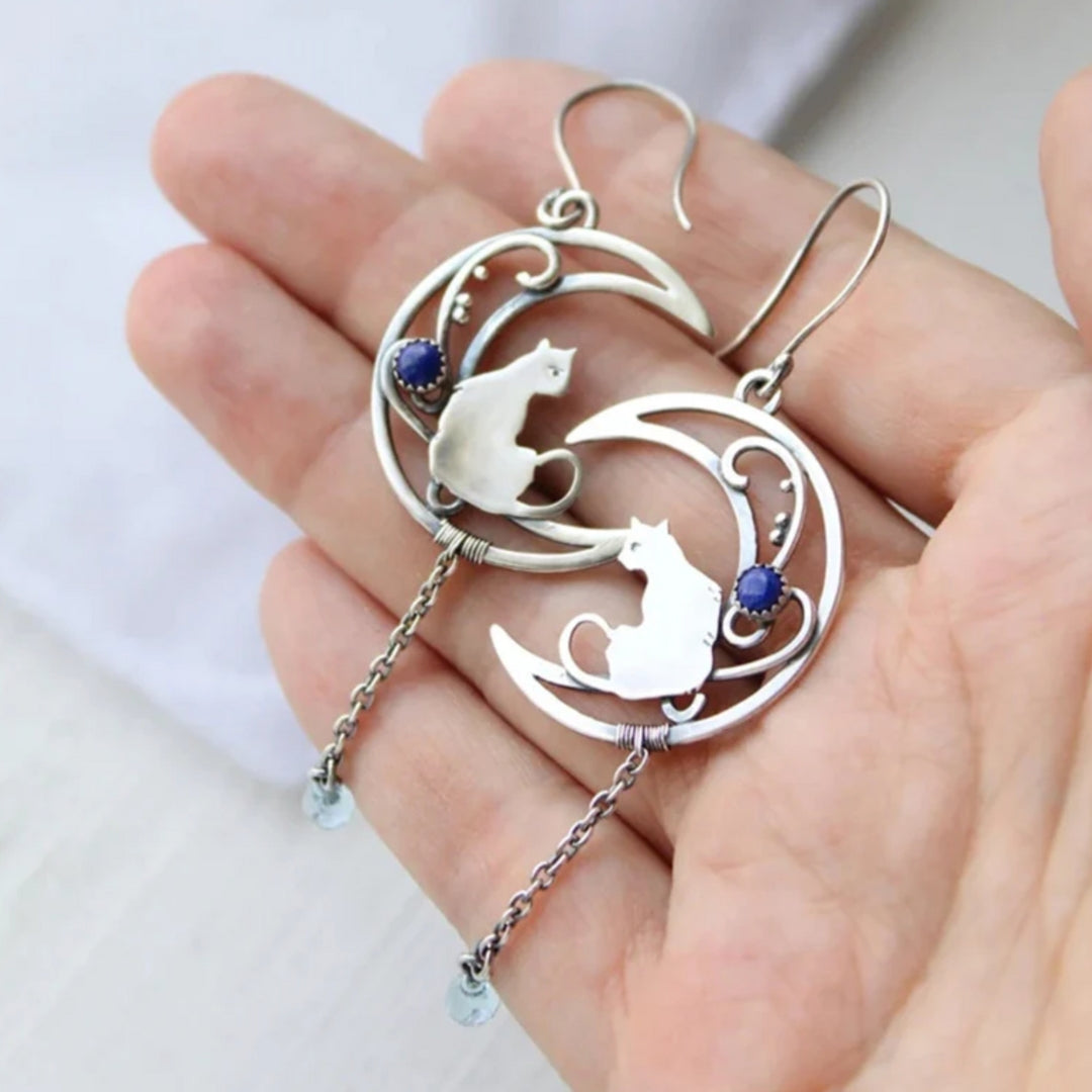 Boucles d'oreilles boho en argent sterling avec chat en zircon bleu