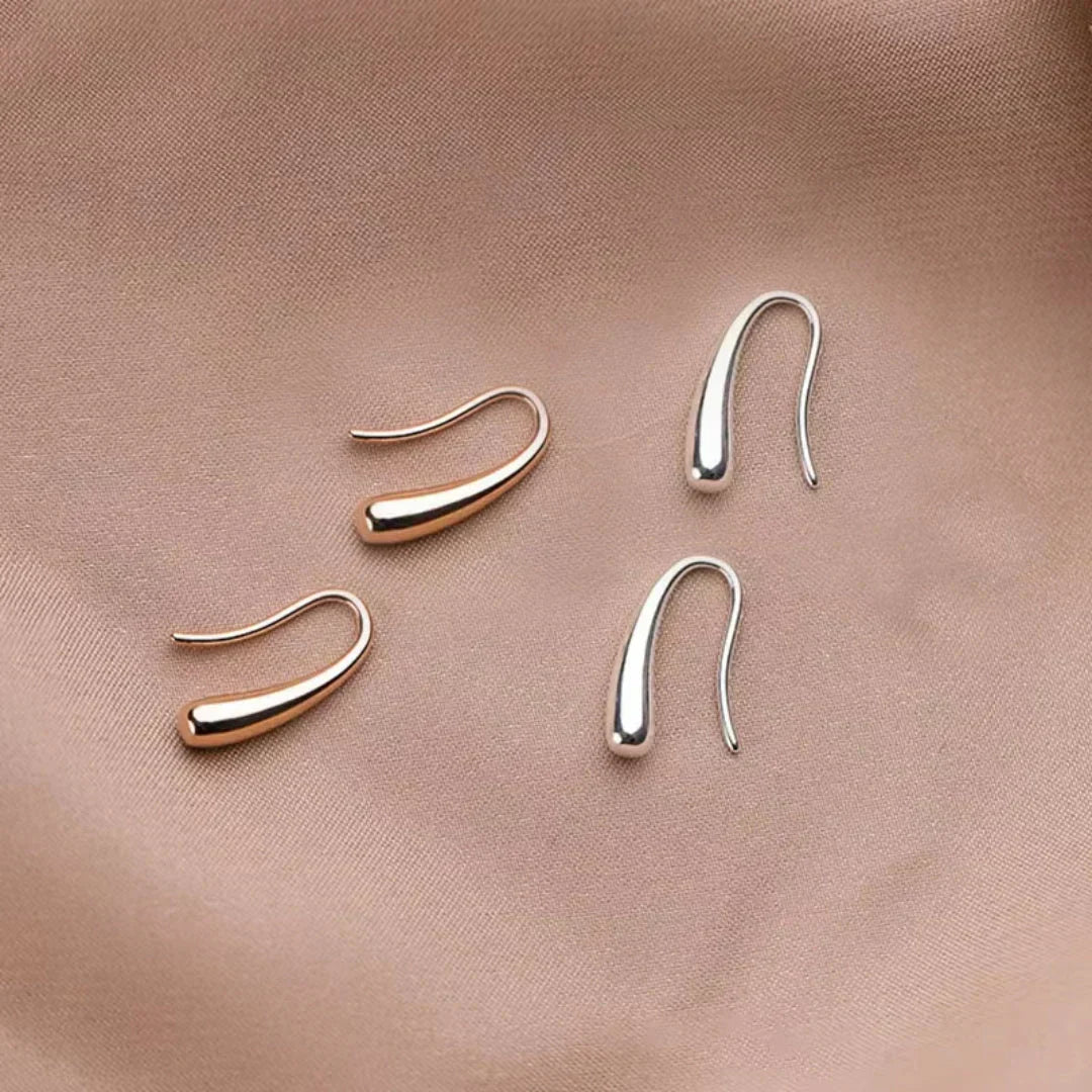 Boucles d'oreilles pendantes antiques dorées et argentées