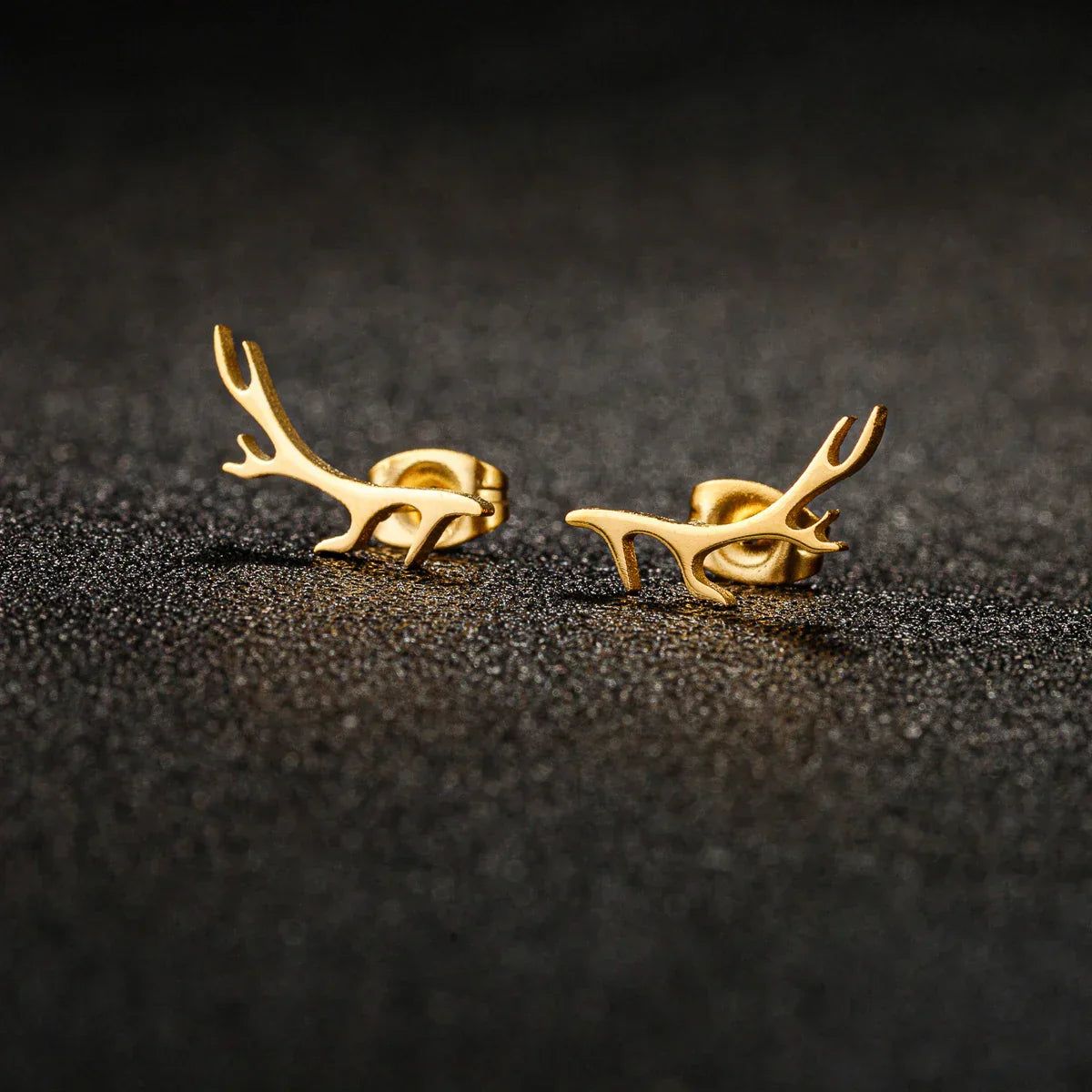 Boucles d'oreilles en forme de corne de cerf