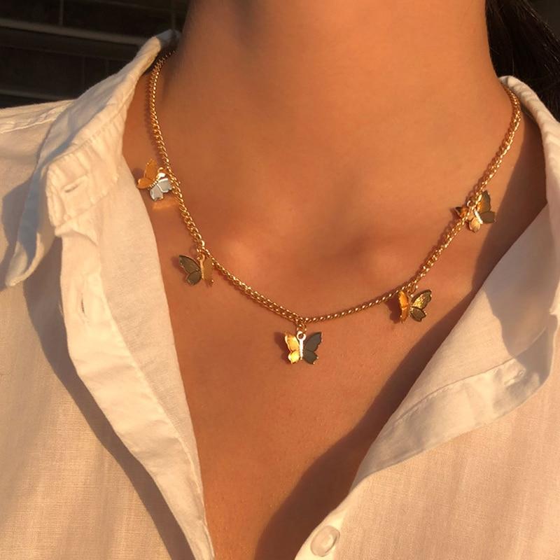 Collier papillon fleuri