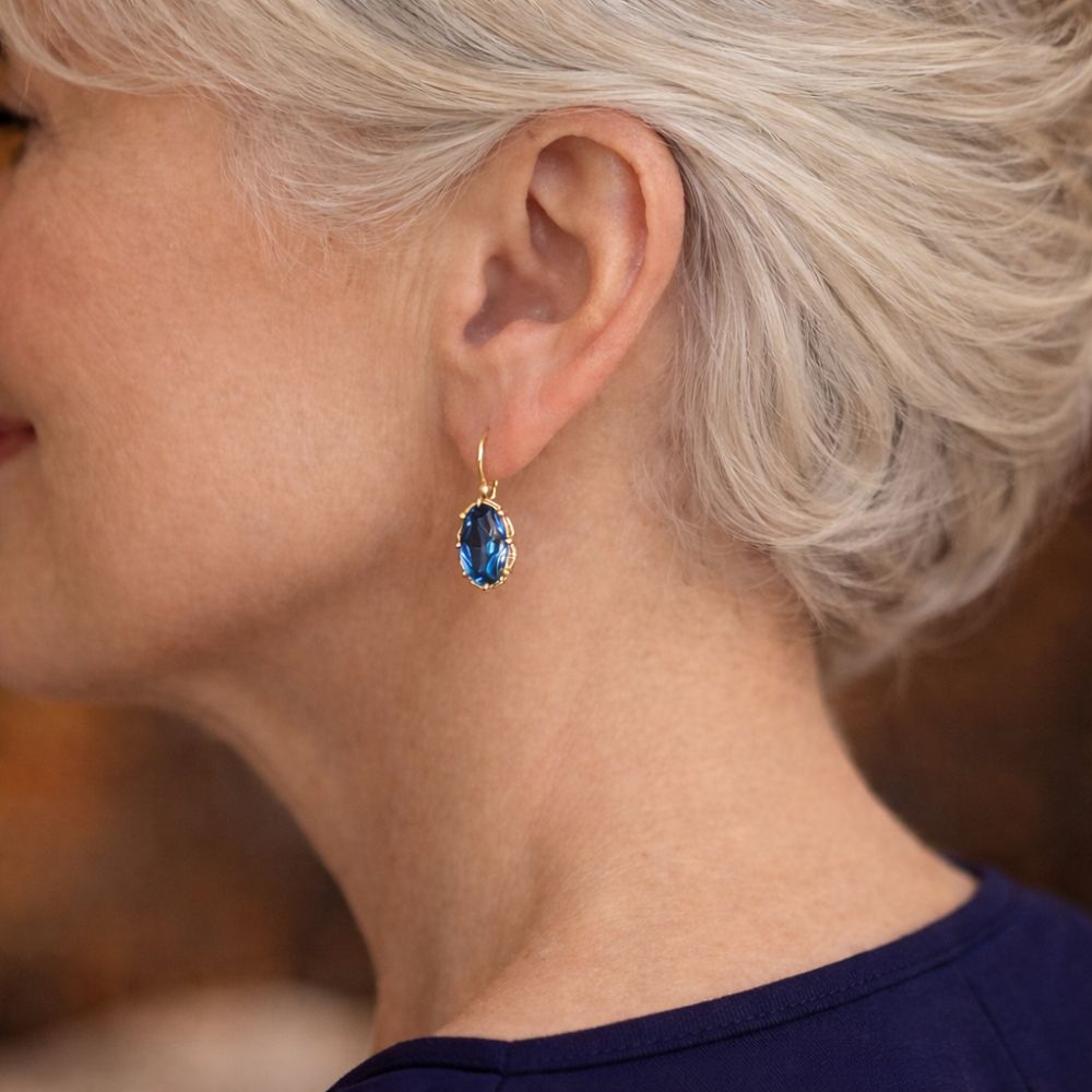 Boucles d'oreilles fleur bleue dorées