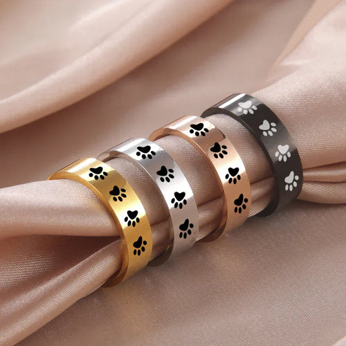 Bague en acier inoxydable avec empreinte de patte faite à la main