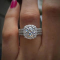 Bague Halo Pavé Éblouissante