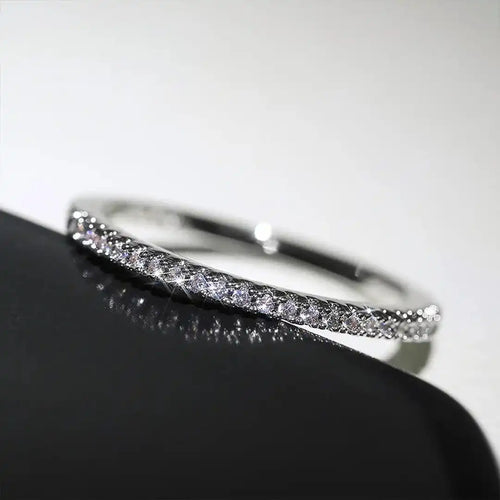 Bague Élyse Minimaliste en Zirconium