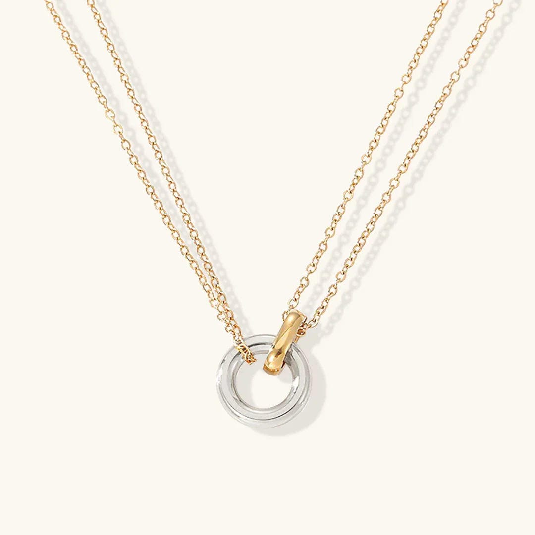 Collier Éblouissant avec Accent Anneau
