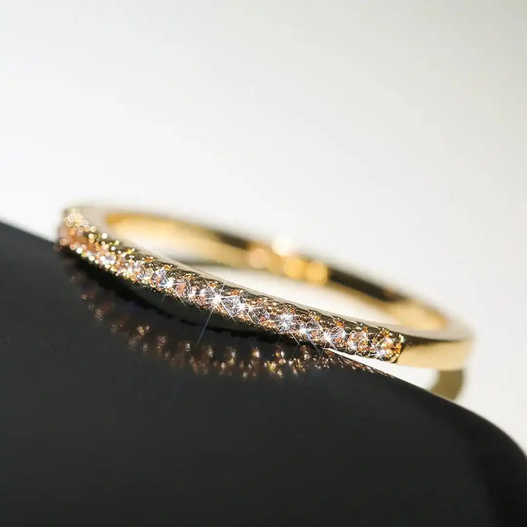 Bague Élyse Minimaliste en Zirconium