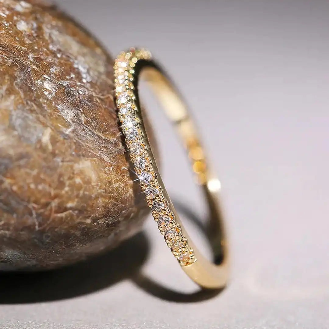 Bague Élyse Minimaliste en Zirconium