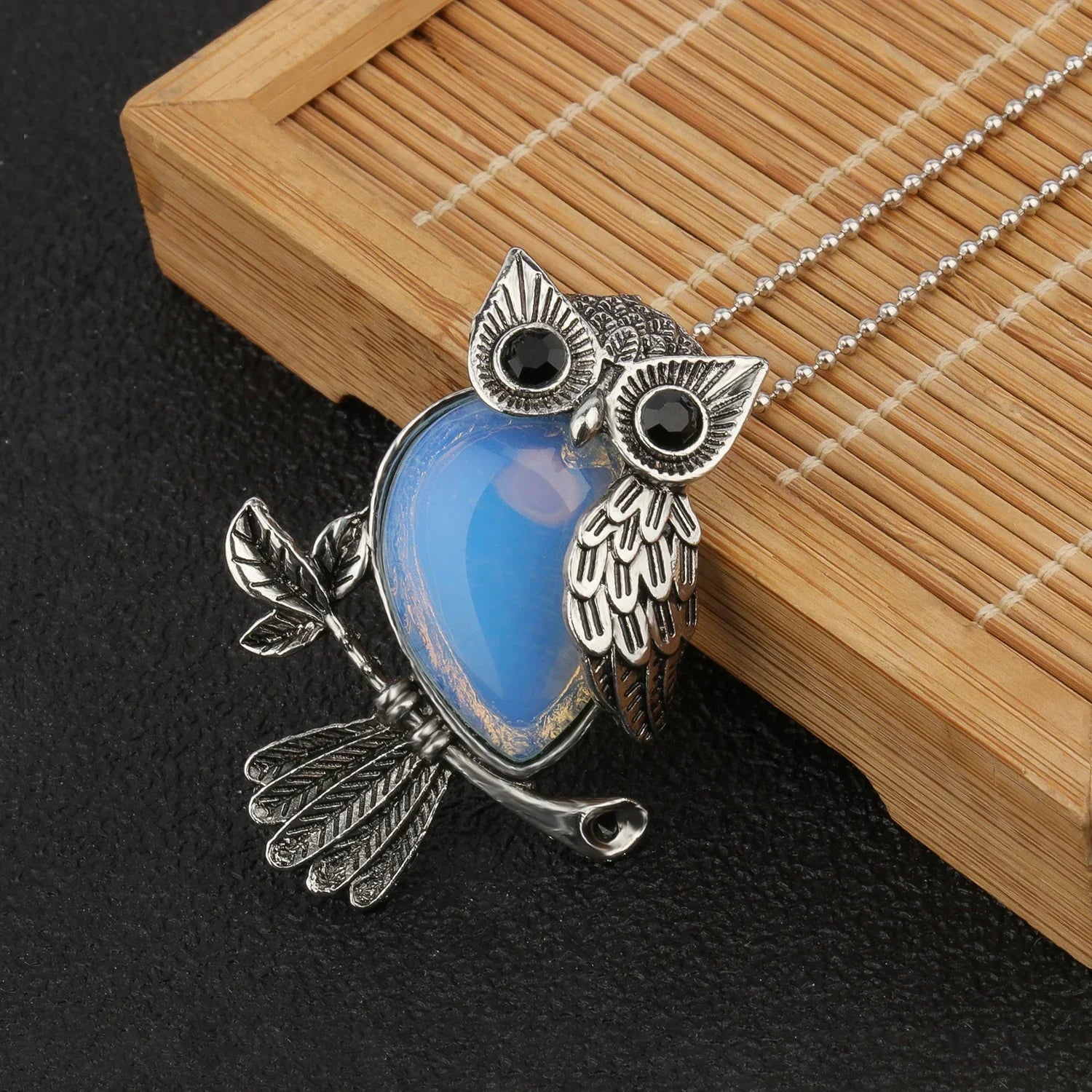 Collier pendentif hibou en cristal de sagesse