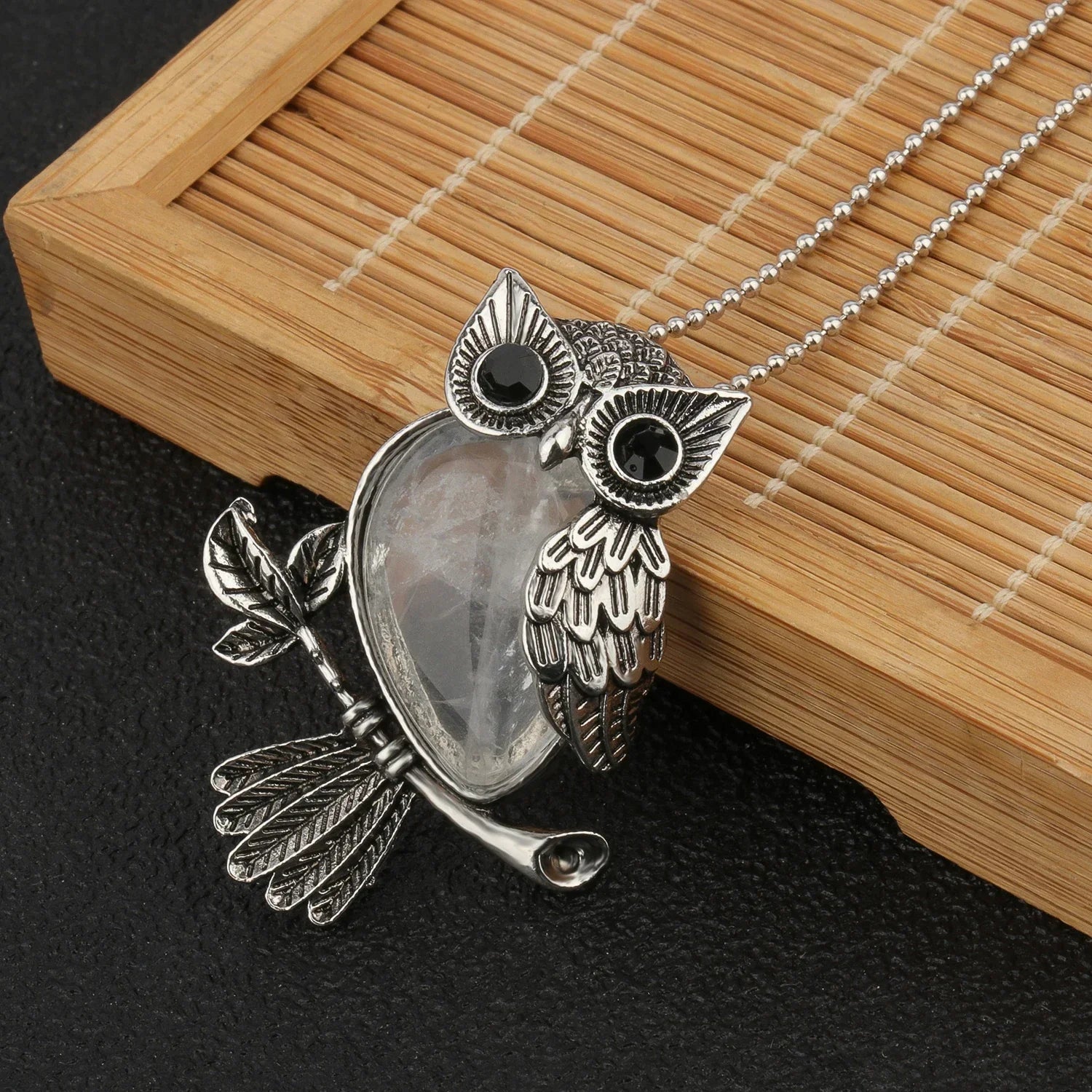 Collier pendentif hibou en cristal de sagesse